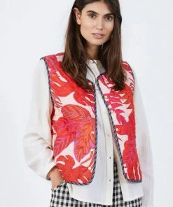 Lollys Laundry Viggo Flower Print Vest