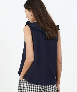 Lollys Laundry Carly Blouse In Washed Black