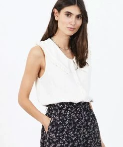 Lollys Laundry Lolly's Laundry Carly Blouse In Creme