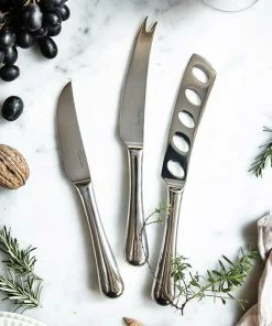 Robert Welch Radford Bright Cheese Knife Set with Oak Pebble Chopping Board