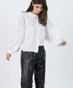Lollys Laundry VALENTINA EMBROIDERED BALLOON SLEEVE WHITE SHIIRT